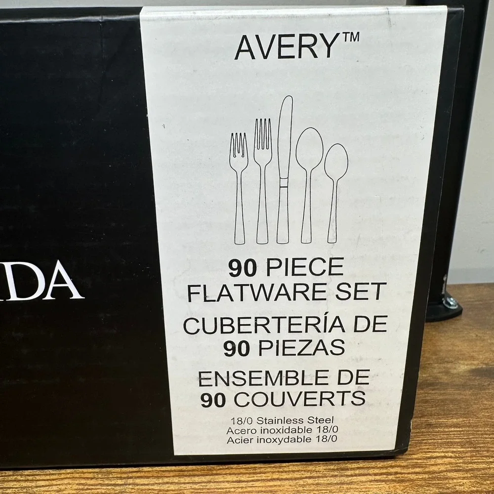 Oneida avery 90
